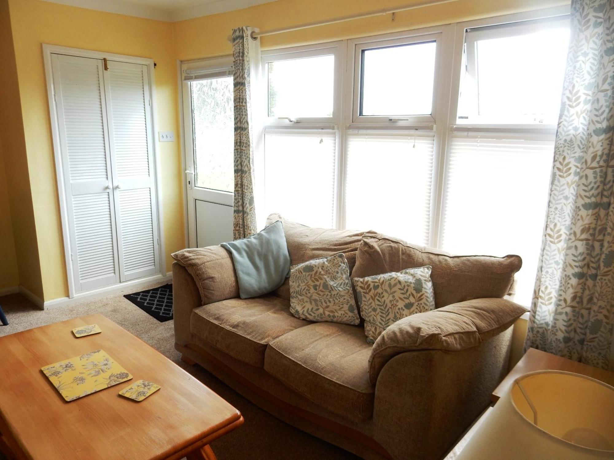 Sheena'S Dartmouth Chalets Exterior photo
