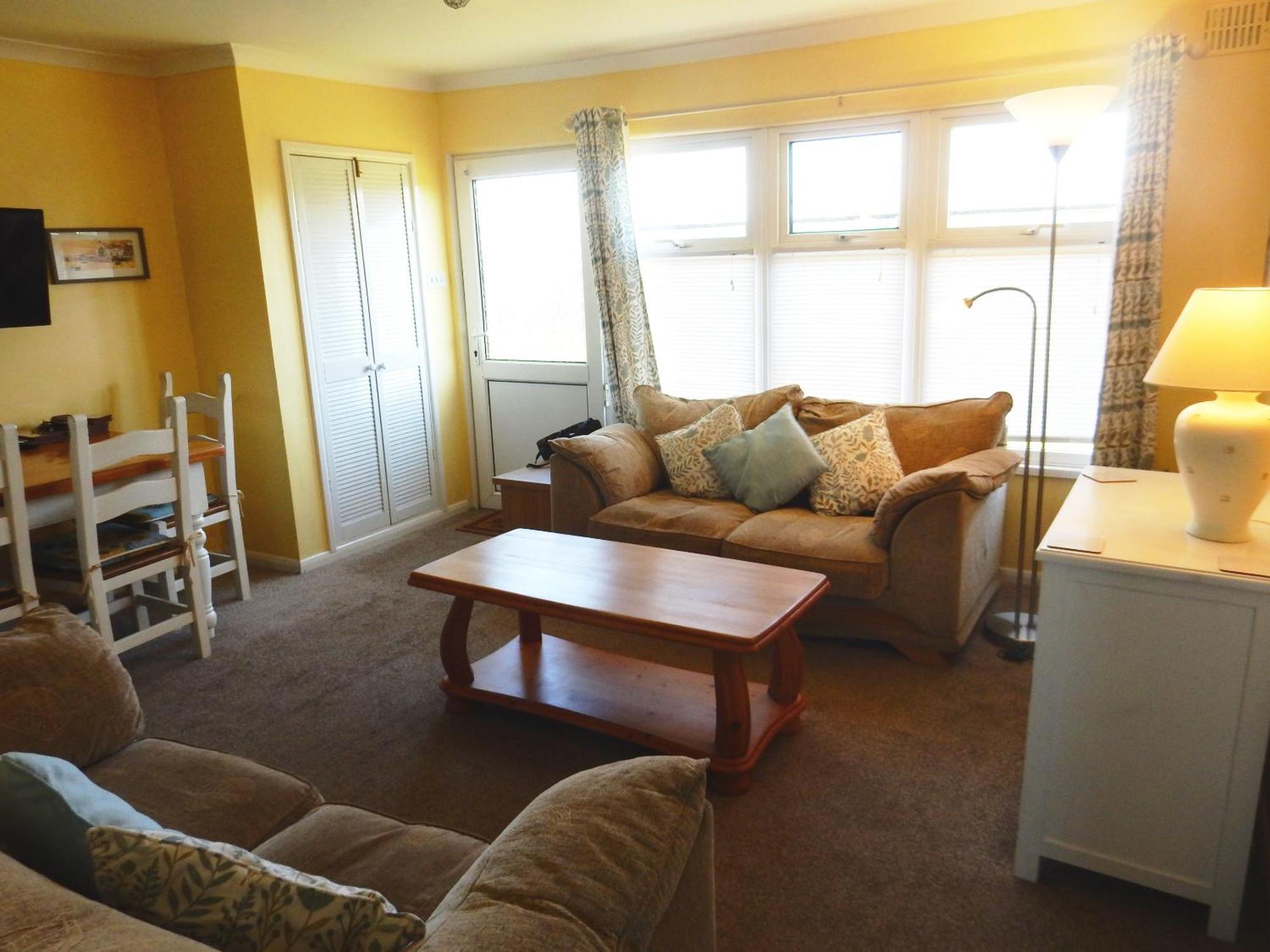 Sheena'S Dartmouth Chalets Exterior photo